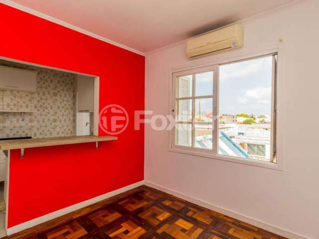 Apartamento com 1 quarto à venda na Avenida Cairu, 1230, Navegantes, Porto Alegre, 33 m2 por R$ 180.000