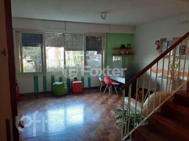 Casa com 4 quartos à venda na Rua Padre Alois Kades S J, 130, Vila Ipiranga, Porto Alegre, 330 m2 por R$ 950.000