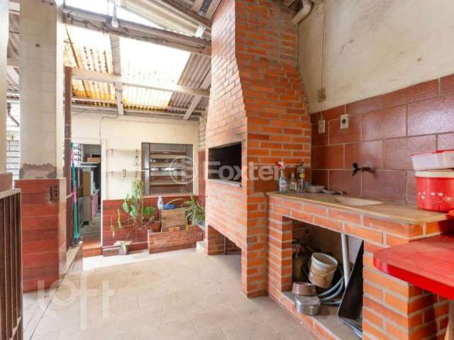 Casa com 2 quartos à venda na Rua Cândido Portinari, 151, São Sebastião, Porto Alegre, 180 m2 por R$ 700.000