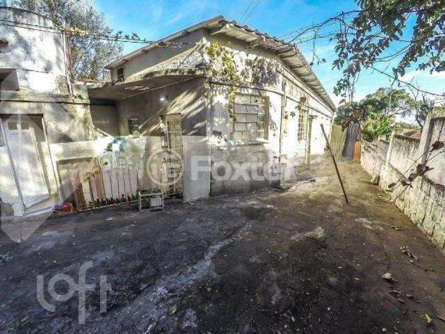 Casa com 3 quartos à venda na Rua Guilherme Alves, 1676, Partenon, Porto Alegre, 200 m2 por R$ 650.000