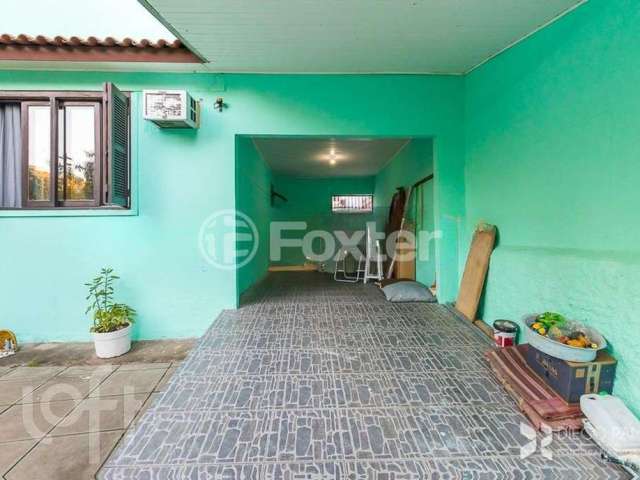 Casa com 2 quartos à venda na Avenida Mãe Apolinária Matias Batista, 265, Morro Santana, Porto Alegre, 201 m2 por R$ 498.000