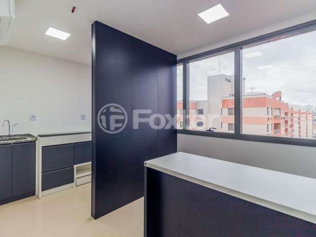 Sala comercial com 4 salas à venda na Avenida Assis Brasil, 2827, Passo da Areia, Porto Alegre, 71 m2 por R$ 1.309.000