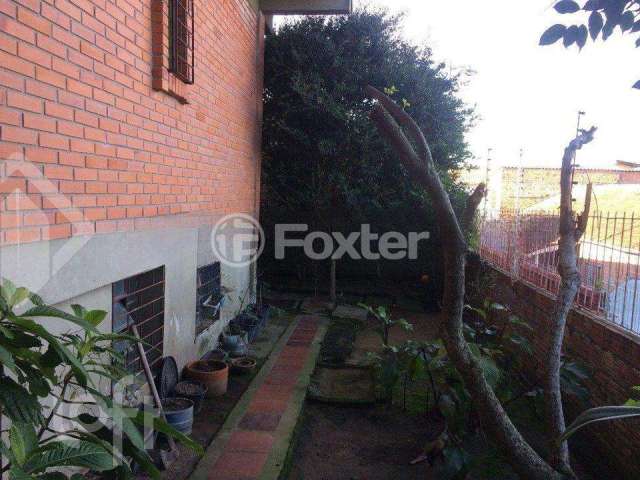 Casa com 3 quartos à venda na Via Onze, 495, Jardim Carvalho, Porto Alegre, 280 m2 por R$ 400.000