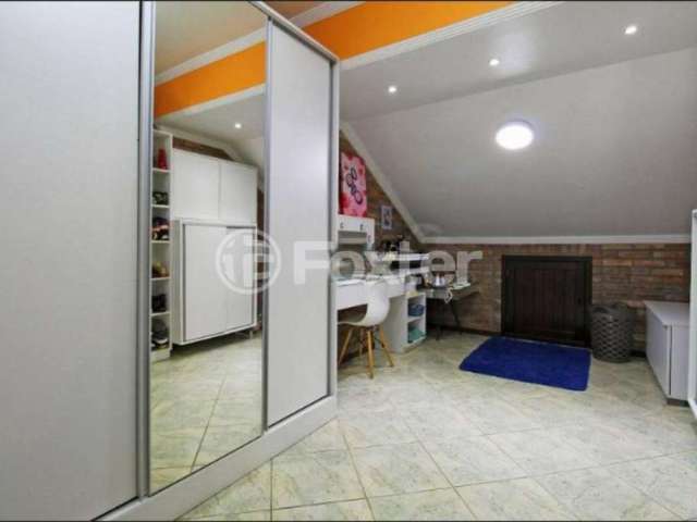 Casa com 3 quartos à venda na Rua Ramis Galvão, 223, Passo da Areia, Porto Alegre, 340 m2 por R$ 1.200.000