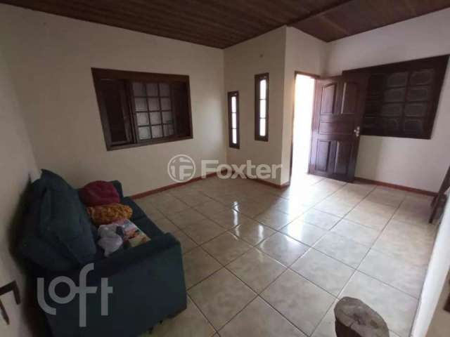 Casa com 3 quartos à venda na Rua Amélia Gomes, 17, Centro, Gravataí, 200 m2 por R$ 583.000