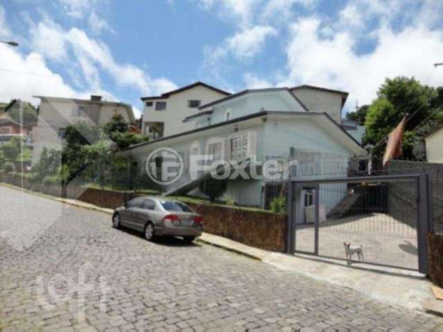 Casa com 4 quartos à venda na Rua Carlos Ceroni, 65, Rio Branco, Caxias do Sul, 280 m2 por R$ 1.500.000