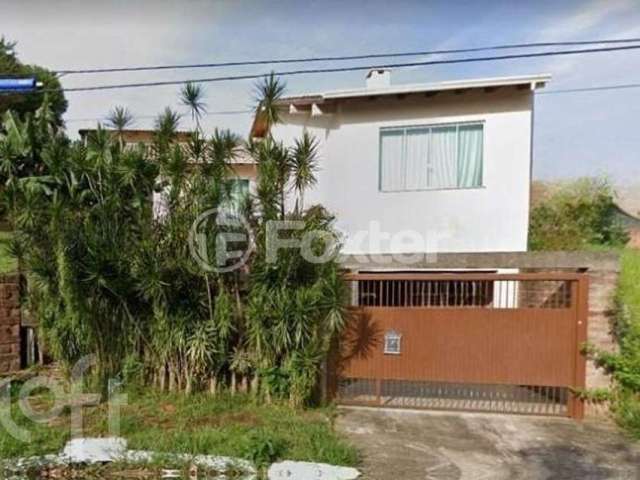 Casa com 3 quartos à venda na Rua Marco Aurélio Hidalgo, 53, Nossa Senhora das Graças, Canoas, 250 m2 por R$ 954.000