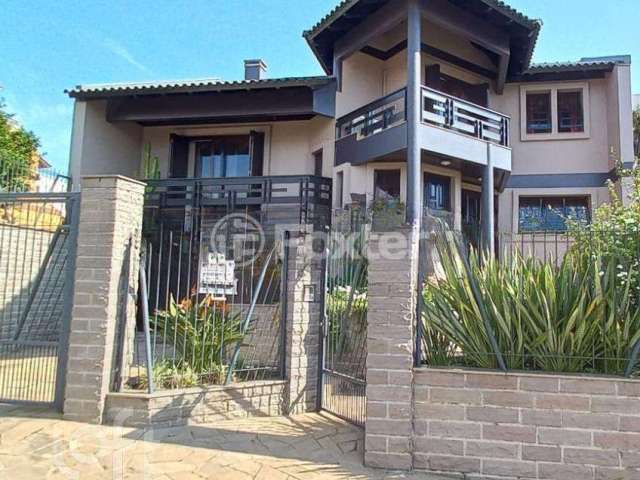 Casa com 3 quartos à venda na Rua André Michelon, 107, Cruzeiro, Caxias do Sul, 302 m2 por R$ 1.750.000