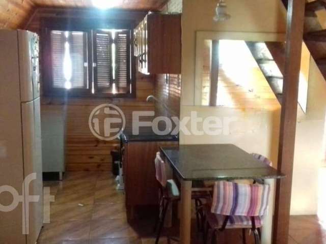 Casa com 2 quartos à venda na Travessa Chateaubriand, 102, Passo das Pedras, Porto Alegre, 84 m2 por R$ 250.000