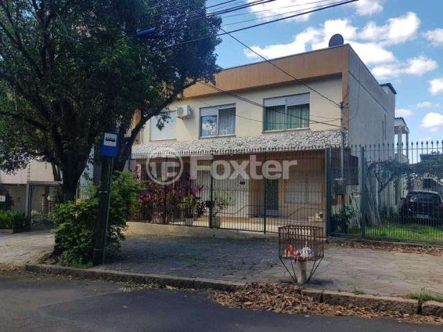 Casa com 3 quartos à venda na Rua Irene Capponi Santiago, 425, Cristo Redentor, Porto Alegre, 312 m2 por R$ 955.000