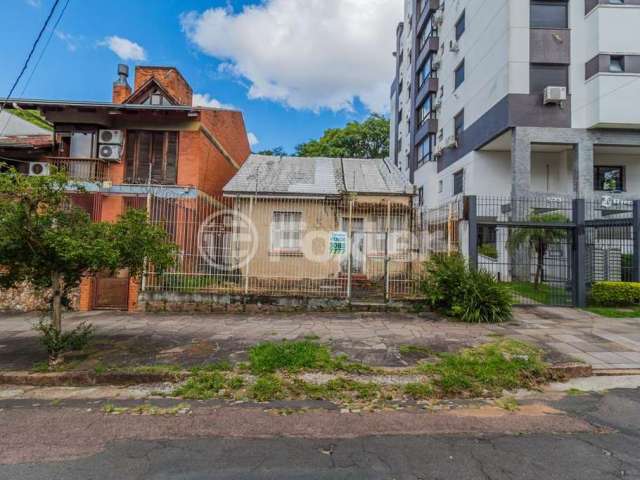 Terreno comercial à venda na Rua Doutor Oscar Bittencourt, 568, Menino Deus, Porto Alegre, 337 m2 por R$ 750.000