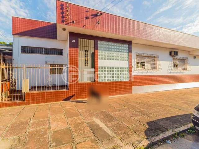 Casa com 4 quartos à venda na Rua Humberto de Campos, 1340, Partenon, Porto Alegre, 500 m2 por R$ 1.300.000