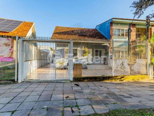 Casa com 4 quartos à venda na Avenida Assis Brasil, 897, Passo da Areia, Porto Alegre, 155 m2 por R$ 1.200.000