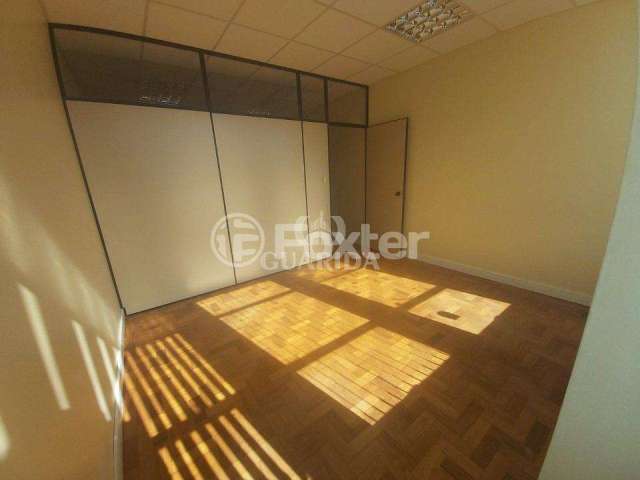 Sala comercial com 1 sala à venda na Praça Quinze de Novembro, 16, Centro Histórico, Porto Alegre, 44 m2 por R$ 153.900