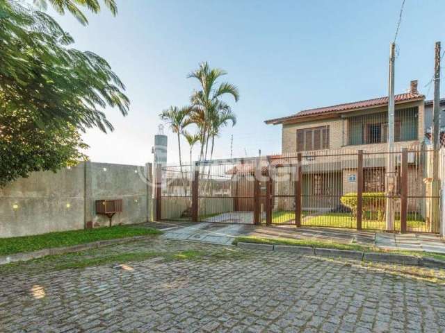 Casa com 4 quartos à venda na Rua Fortunato Della Casa, 55, Espírito Santo, Porto Alegre, 247 m2 por R$ 820.000