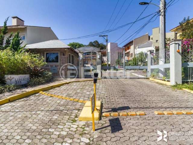 Casa com 2 quartos à venda na Rua Adriano Pereira da Silva, 311, Vila Nova, Porto Alegre, 198 m2 por R$ 580.000