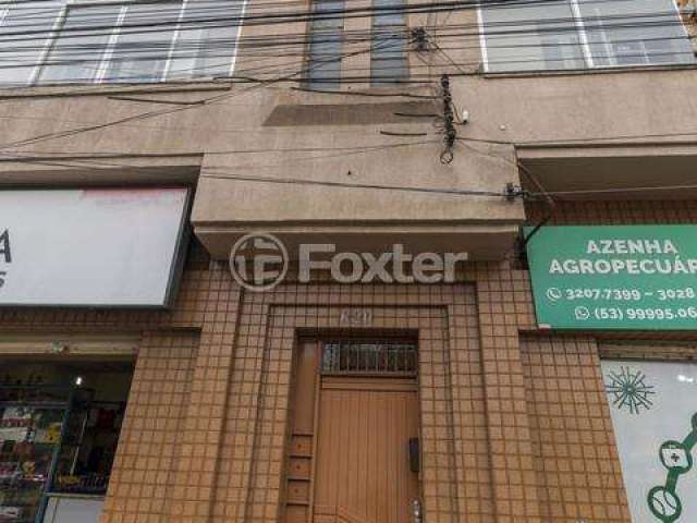 Apartamento com 3 quartos à venda na Avenida da Azenha, 620, Azenha, Porto Alegre, 122 m2 por R$ 350.000