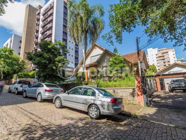 Terreno à venda na Rua Germano Petersen Júnior, 51, Auxiliadora, Porto Alegre, 638 m2 por R$ 2.346.000