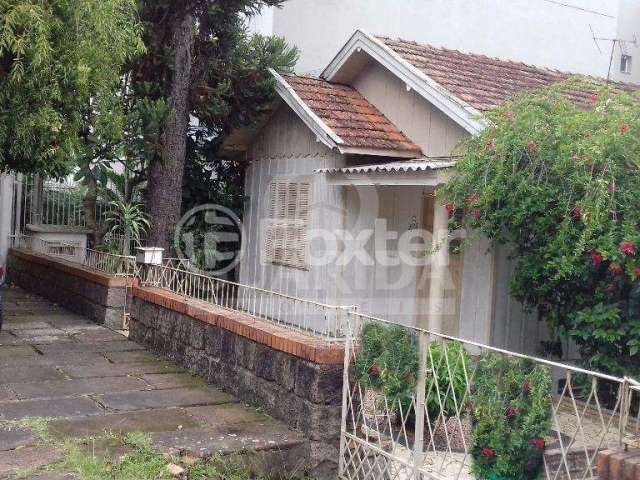 Terreno à venda na Rua Moema, 484, Chácara das Pedras, Porto Alegre, 522 m2 por R$ 800.000