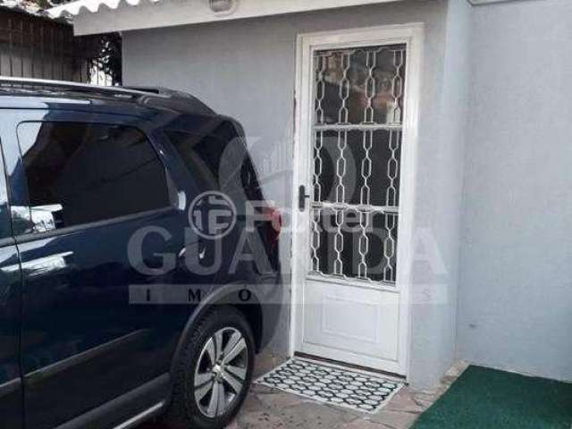 Casa com 4 quartos à venda na Avenida Professor Oscar Pereira, 1597, Glória, Porto Alegre, 198 m2 por R$ 480.000