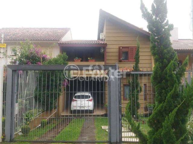 Casa com 4 quartos à venda na Rua Professor Antônio José Remião, 300, Espírito Santo, Porto Alegre, 226 m2 por R$ 680.000