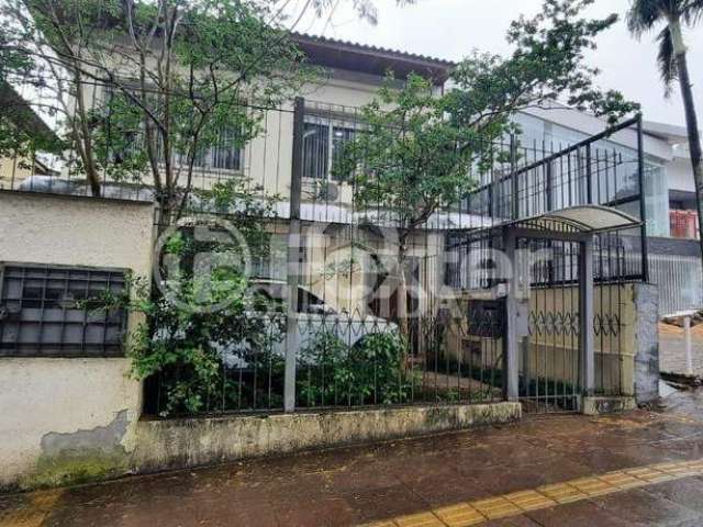 Casa comercial com 12 salas à venda na Avenida Plínio Brasil Milano, 1295, Passo da Areia, Porto Alegre, 278 m2 por R$ 3.200.000