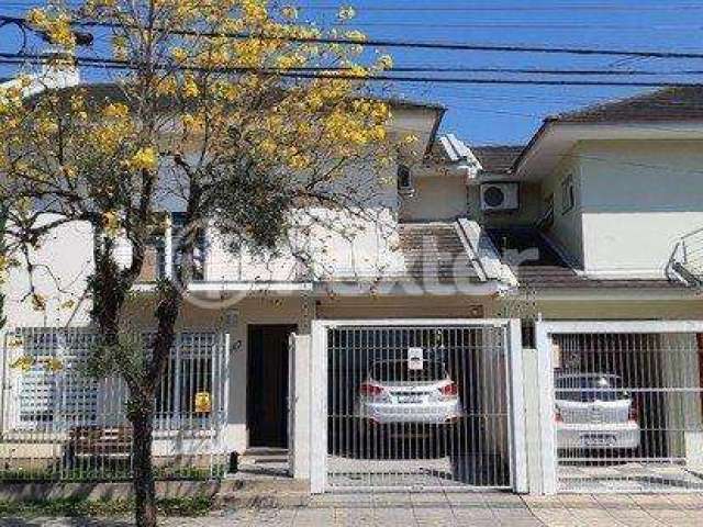 Casa com 3 quartos à venda na Rua Conde de Porto Alegre, 567, Nossa Senhora das Graças, Canoas, 120 m2 por R$ 559.000