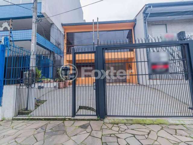 Casa com 4 quartos à venda na Rua Damasco, 38, Azenha, Porto Alegre, 229 m2 por R$ 799.000