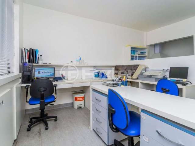 Sala comercial com 1 sala à venda na Rua Garibaldi, 659, Floresta, Porto Alegre, 66 m2 por R$ 70.000