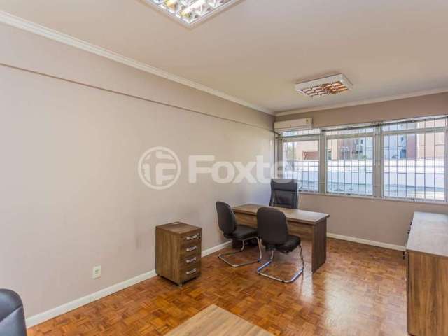 Sala comercial com 1 sala à venda na Avenida Cristóvão Colombo, 2149, Moinhos de Vento, Porto Alegre, 25 m2 por R$ 108.000