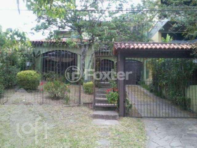 Casa com 4 quartos à venda na Rua Comandai, 560, Cristal, Porto Alegre, 300 m2 por R$ 850.000