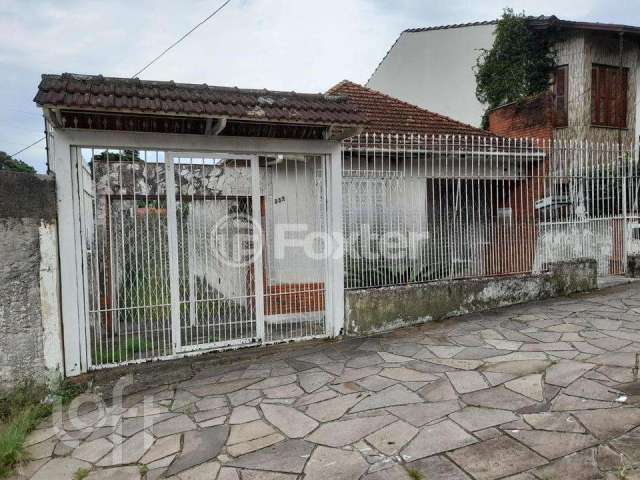 Casa com 4 quartos à venda na Avenida Sergipe, 352, Glória, Porto Alegre, 160 m2 por R$ 320.000