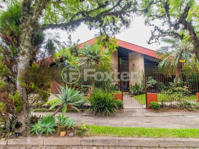 Casa com 3 quartos à venda na Rua Érico Silveira Peixoto, 30, Ipanema, Porto Alegre, 250 m2 por R$ 850.000