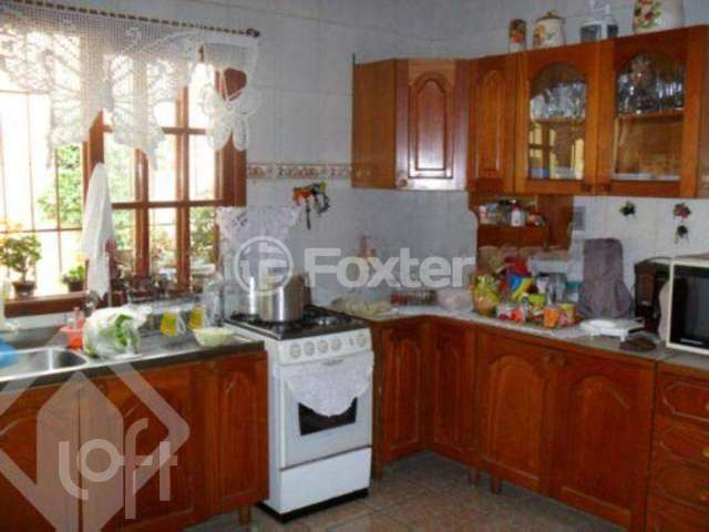 Casa com 3 quartos à venda na Rua Dona Zulmira, 158, Cavalhada, Porto Alegre, 220 m2 por R$ 585.000