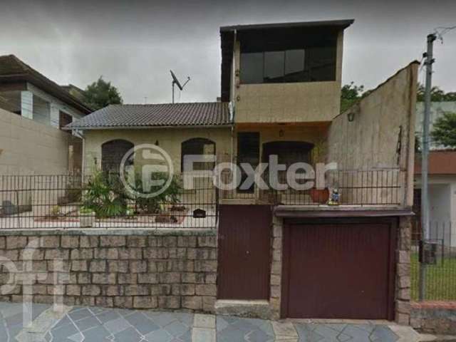 Casa com 3 quartos à venda na Rua Samuel Madureira Coelho, 181, Teresópolis, Porto Alegre, 152 m2 por R$ 420.000