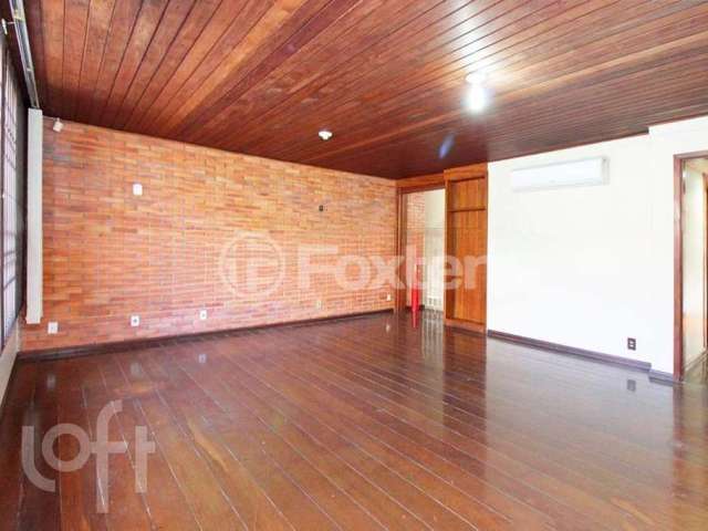 Casa com 3 quartos à venda na Rua Bispo William Thomas, 88, Teresópolis, Porto Alegre, 250 m2 por R$ 849.000