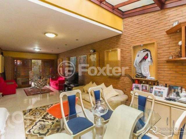 Casa com 3 quartos à venda na Avenida Porto Alegre, 145, Medianeira, Porto Alegre, 278 m2 por R$ 1.092.000