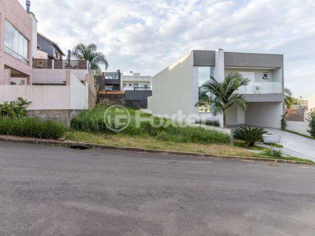 Terreno à venda na Rua Silvino Nedel, 190, Mário Quintana, Porto Alegre, 270 m2 por R$ 148.000