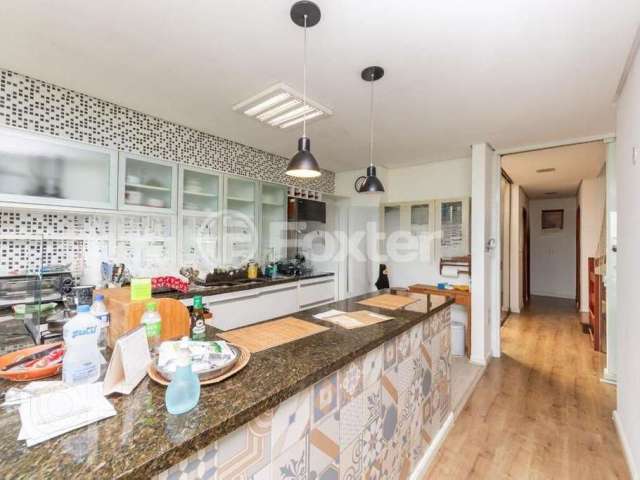 Casa com 2 quartos à venda na Rua Juruá, 106, Jardim São Pedro, Porto Alegre, 227 m2 por R$ 560.000