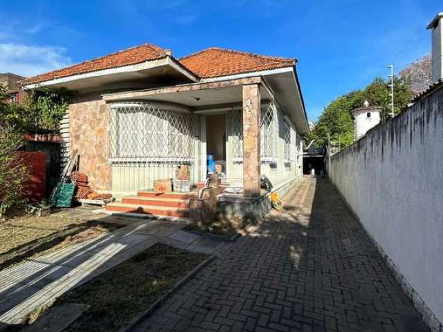 Casa com 2 quartos à venda na Rua Comendador Castro, 347, Ipanema, Porto Alegre, 344 m2 por R$ 640.000