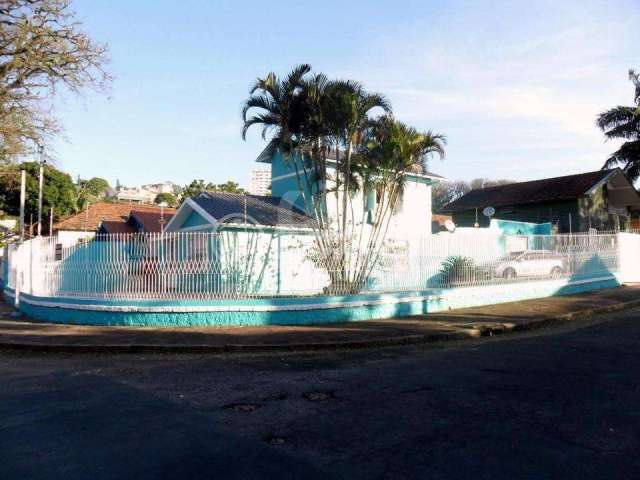 Casa com 3 quartos à venda na Rua Abelardo Marques, 46, Santa Tereza, Porto Alegre, 212 m2 por R$ 950.000