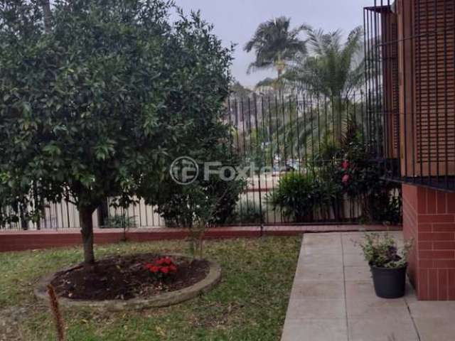 Casa com 3 quartos à venda na Rua Leonel Vargas, 20, Morro Santana, Porto Alegre, 148 m2 por R$ 800.000