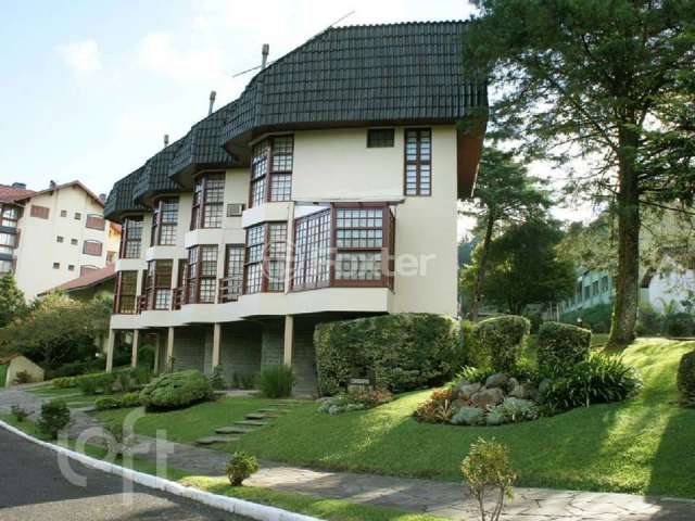 Casa com 3 quartos à venda na Rua Francisco Lorenzoni, 33, Belvedere, Gramado, 110 m2 por R$ 680.000