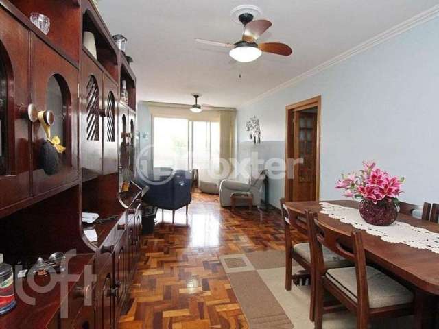 Apartamento com 3 quartos à venda na Avenida Andaraí, 226, Passo da Areia, Porto Alegre, 98 m2 por R$ 385.000