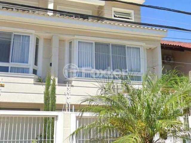 Casa com 3 quartos à venda na Rua Miracema, 311, Chácara das Pedras, Porto Alegre, 354 m2 por R$ 2.650.000