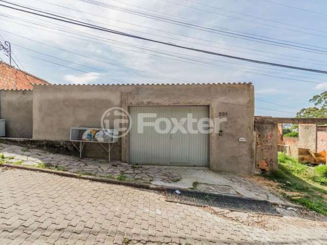 Casa com 4 quartos à venda na Rua Casca Alpina, 251, Cascata, Porto Alegre, 160 m2 por R$ 250.000