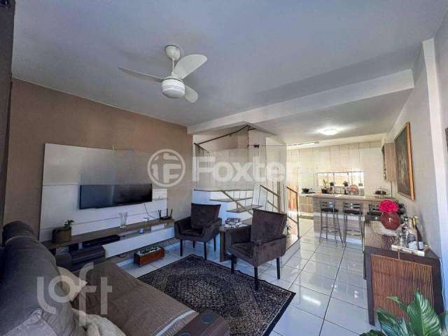 Casa com 2 quartos à venda na Rua Cidade de Santa-Fé, 20, Mato Grande, Canoas, 63 m2 por R$ 295.000