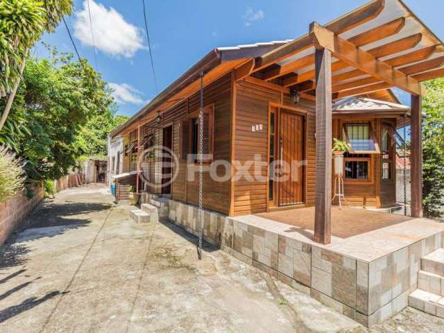 Casa com 3 quartos à venda na Rua Padre Teschauer, 237, Cascata, Porto Alegre, 114 m2 por R$ 475.000