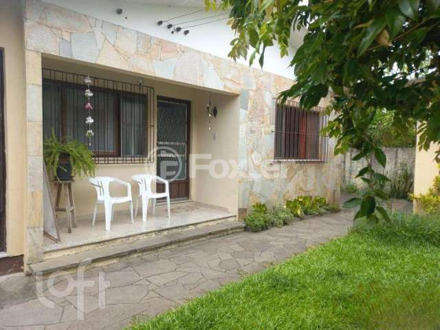 Casa com 3 quartos à venda na Avenida Victor Barreto, 1546, Centro, Canoas, 194 m2 por R$ 691.000