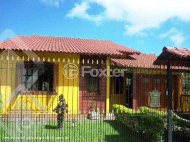 Casa com 3 quartos à venda na Rua Doutor Carlos Flores, 198, Belém Novo, Porto Alegre, 150 m2 por R$ 650.000